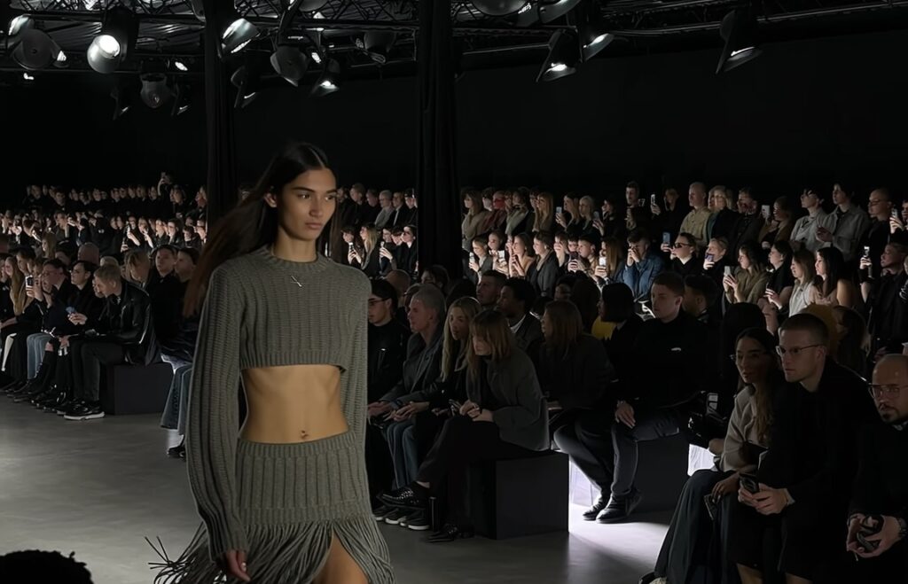 AI customer experience in fashion e-commerce